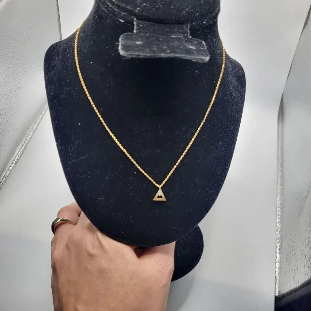 Matte Gold Triangle Charm with Flourite Dainty 17in